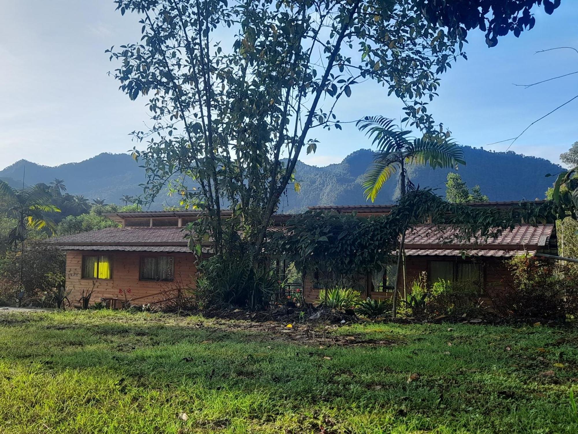 Sendero De Las Aves มินโด ภายนอก รูปภาพ